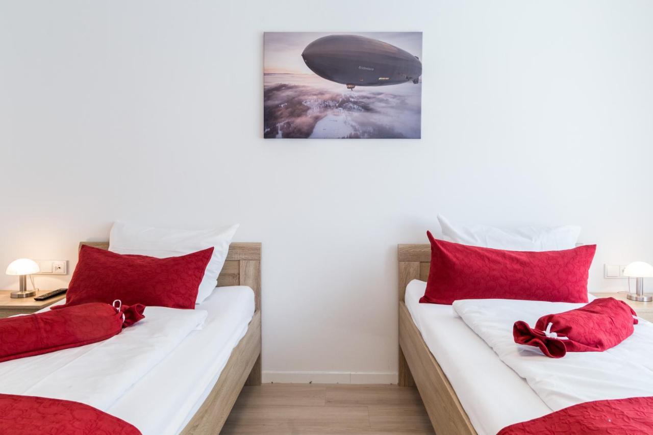 Apartment Eastside Mit 3 Zimmern Fuer Bis Zu 5 Personen Mit Balkon FDH Exterior foto